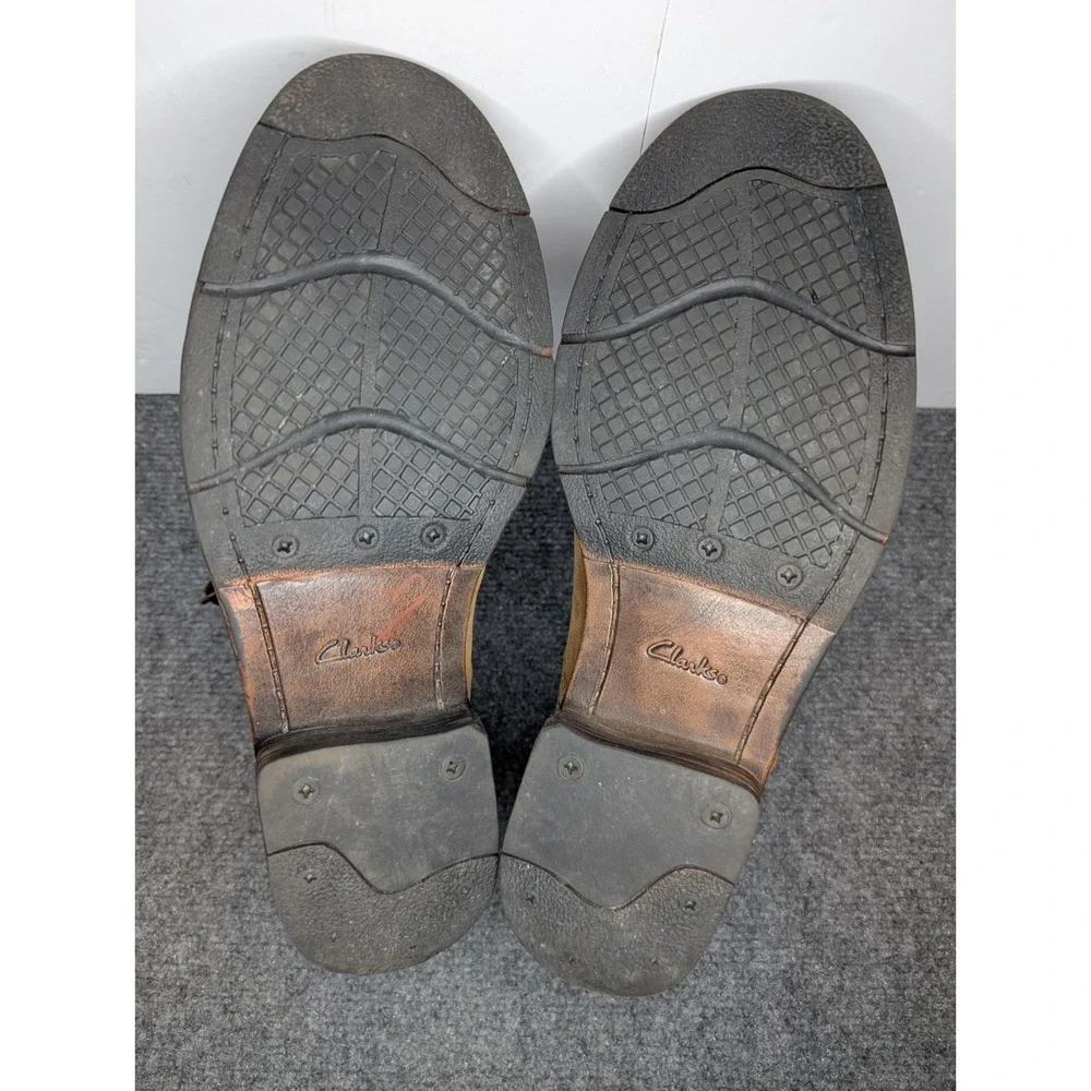 Clarks‎ Men's Chukka Style Tan Suede Books Size 12 READ